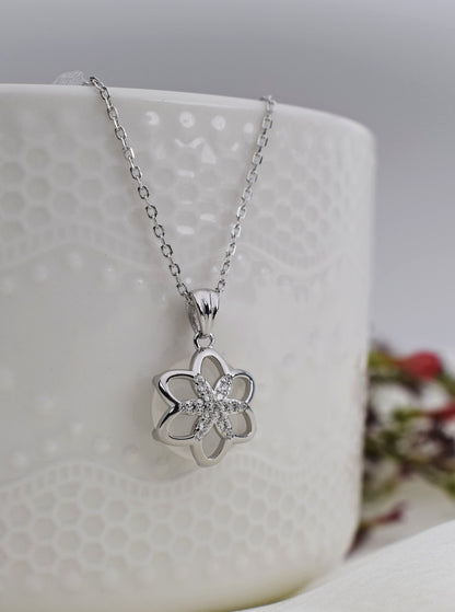 Orbit Star Pendant Necklace