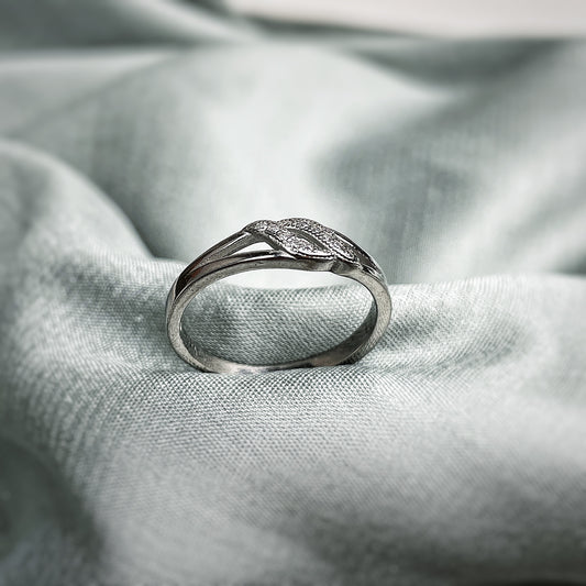 Timeless Twirl Silver Ring