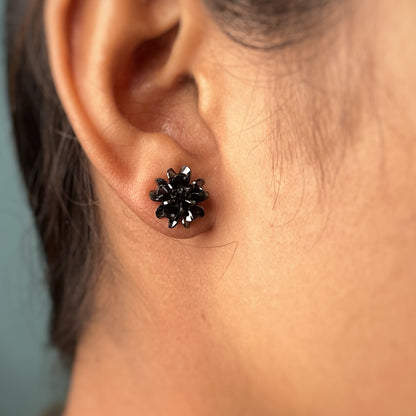 Black Nucleus Stud