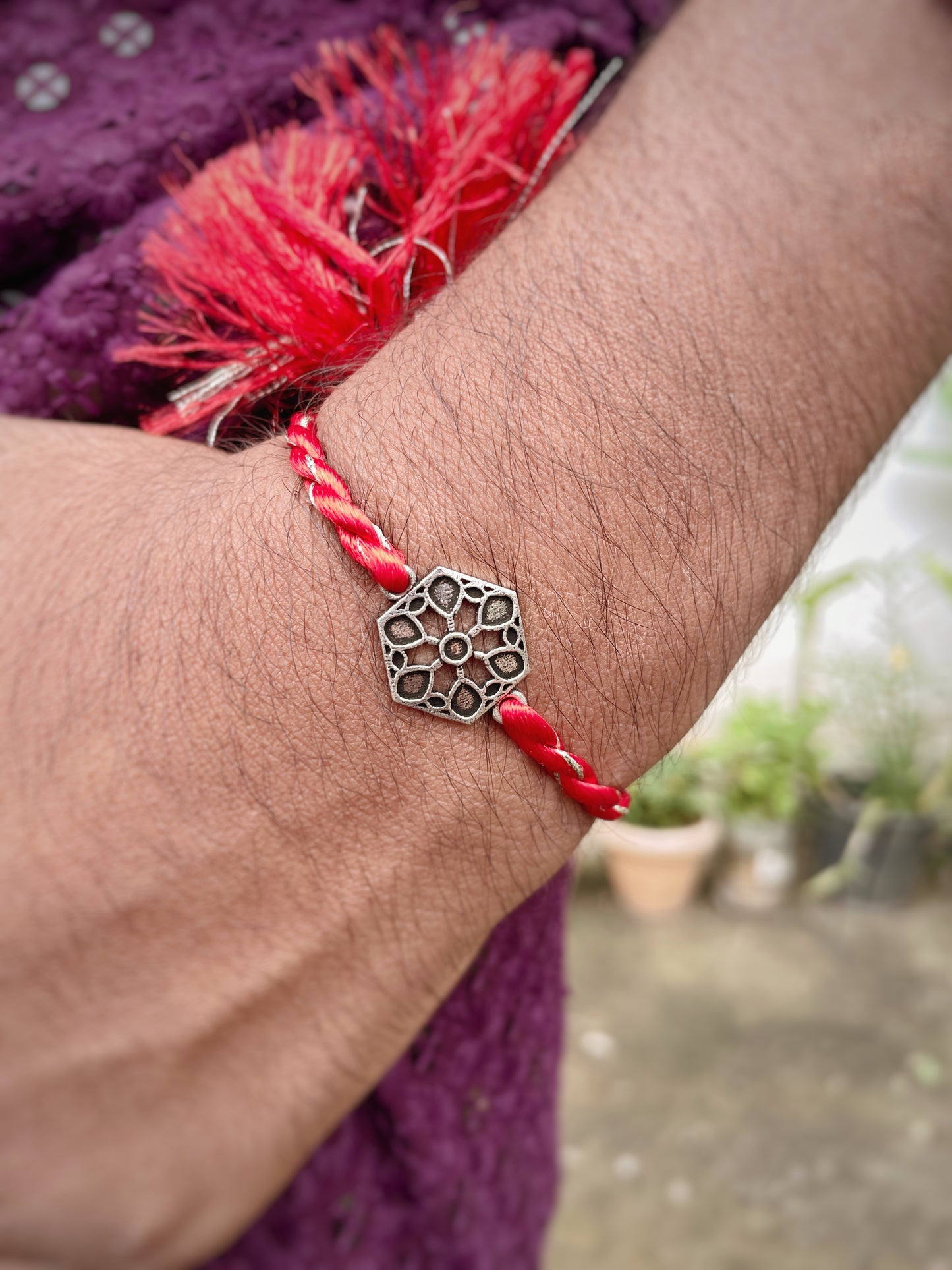 Oxidized Hexagon Rakhi