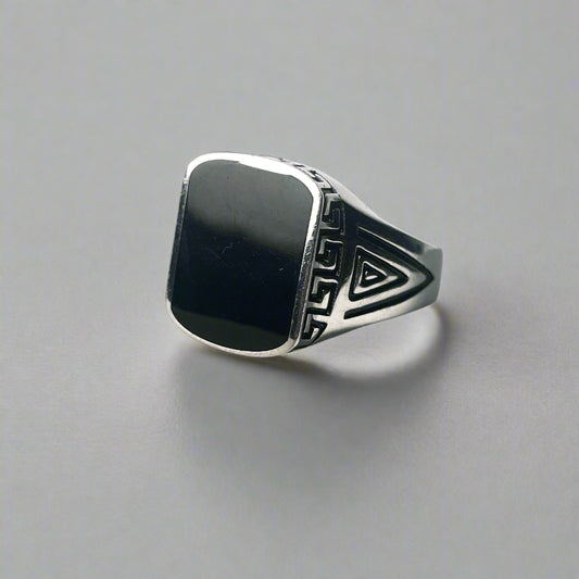 Maverick Men Ring