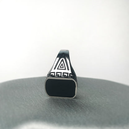 Maverick Men Ring