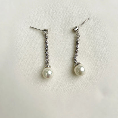 Silver Hazel Pearl Studs