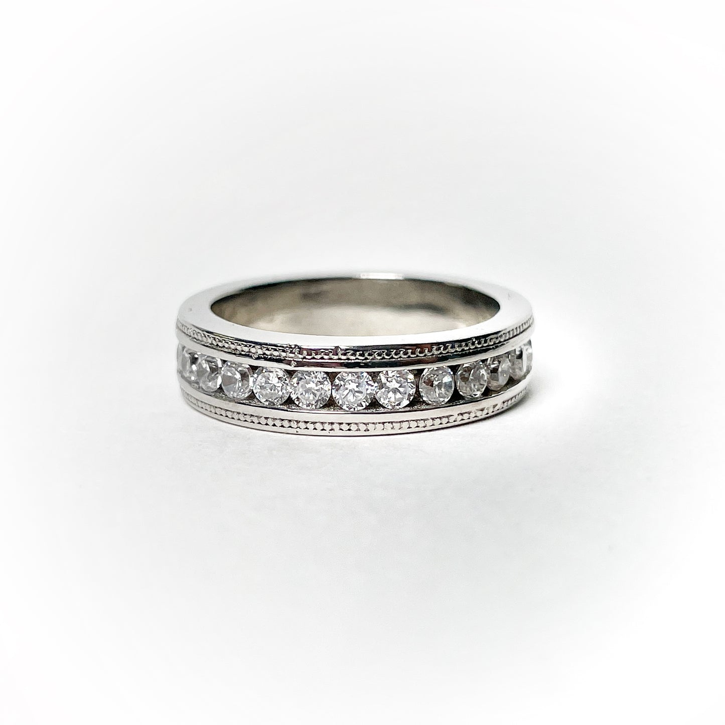 Frosted Horizon Ring