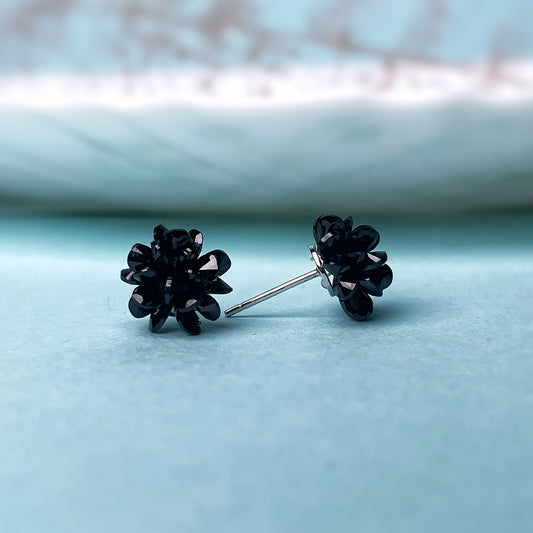 Black Nucleus Stud