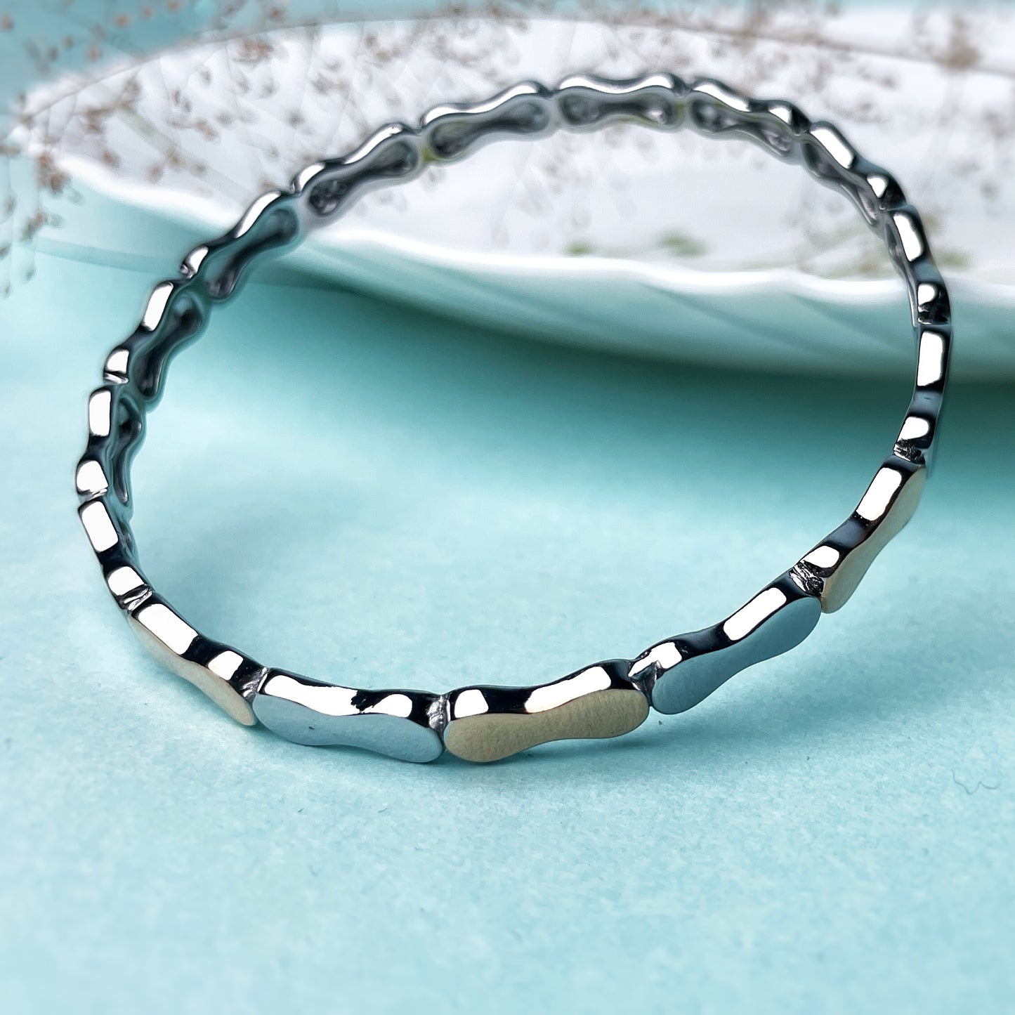 Simple Shimmer Bangle